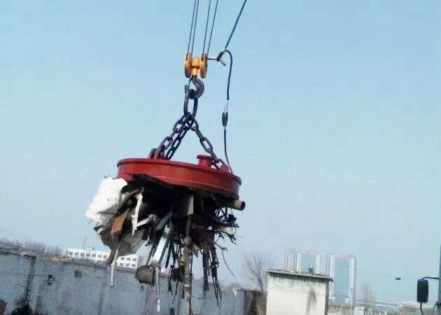 Scrapyard Electromagnet Gantry Crane