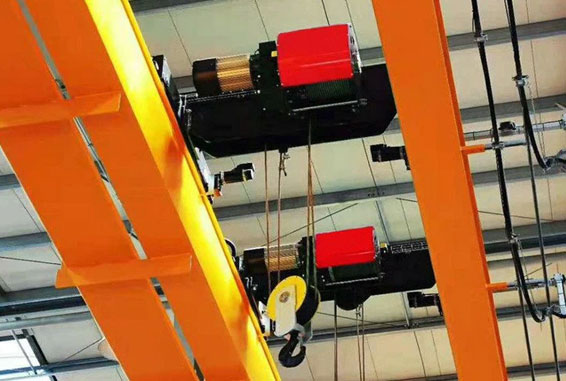 Double Hoist Crane